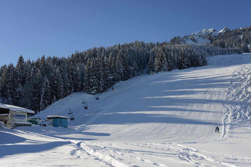 Alpengasthof Zur Post Schattwald Exteriör bild